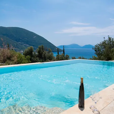 Calionas Suites Vasiliki Exterior photo